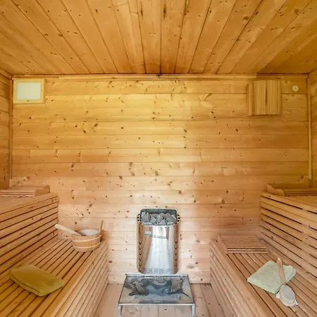 아파트 Il Gioiellino Pool And Sauna *